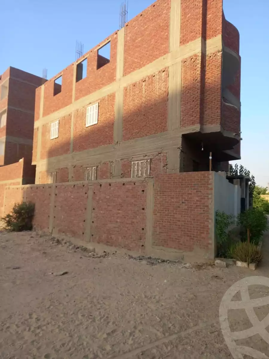 https://aqarmap.com.eg/ar/listing/6120056-for-sale-cairo-helwan-hadayek-helwan