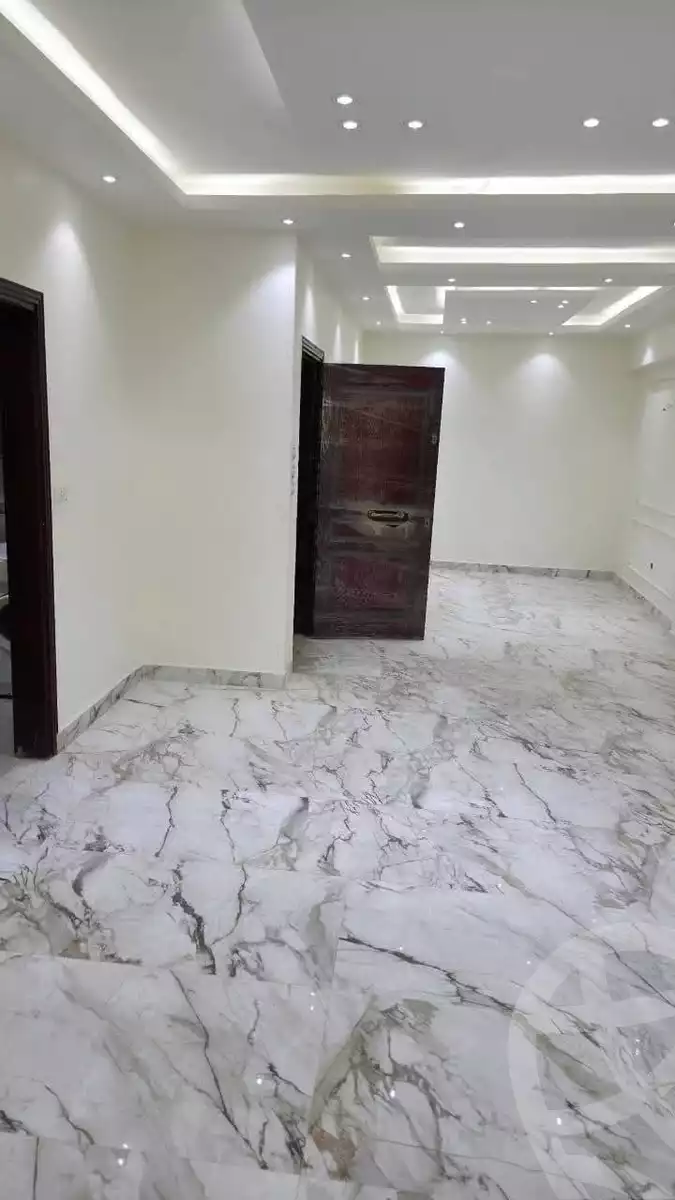 https://aqarmap.com.eg/en/listing/6120650-for-sale-sharqia-zagazig-zagazig-city-al-shahid-taiar-ahmed-bakr-st