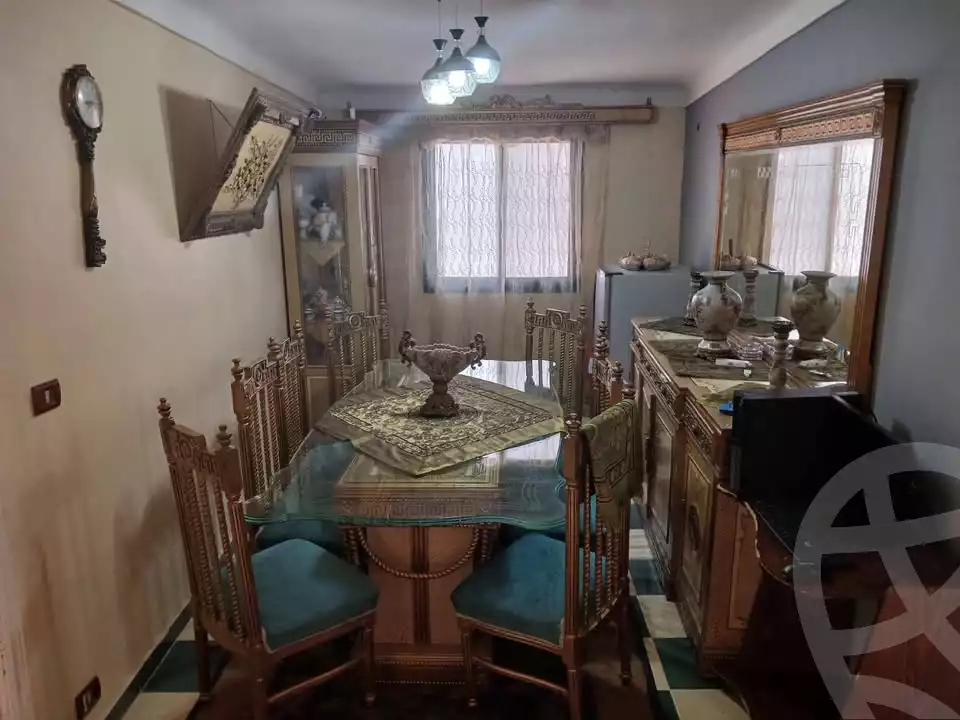 https://aqarmap.com.eg/en/listing/6121012-for-sale-alexandria-alhadara-new-el-hadra-el-tawheed-st