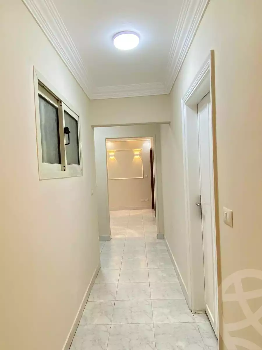 https://aqarmap.com.eg/en/listing/6121153-for-sale-cairo-helwan-mohamed-sayed-ahmed-st