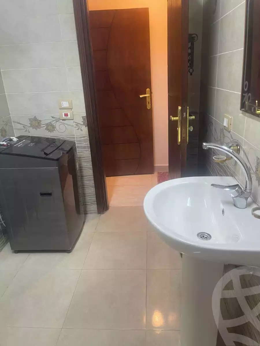 https://aqarmap.com.eg/en/listing/6120592-for-rent-cairo-new-cairo-el-banafsg-el-banafsag-omarat-qt-342