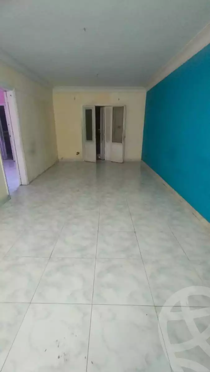 https://aqarmap.com.eg/ar/listing/6121954-for-rent-cairo-helwan-helwan-el-sharkeya-abd-el-rahman-pasha-st