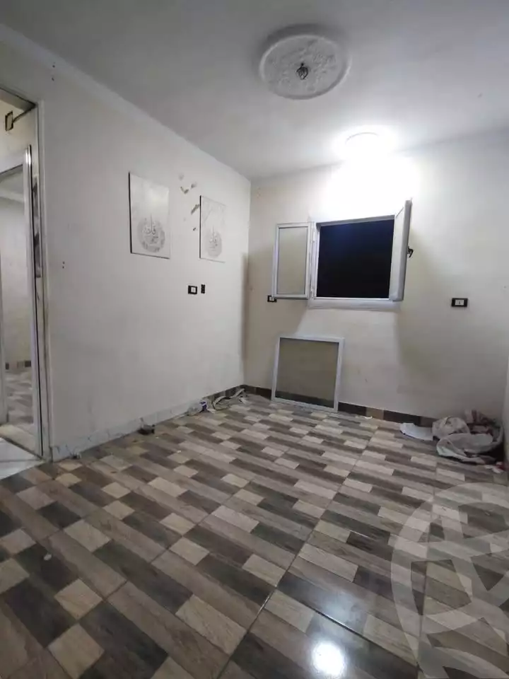 https://aqarmap.com.eg/en/listing/6121960-for-sale-qalyubia-shubra-el-khaima-om-bayoumi
