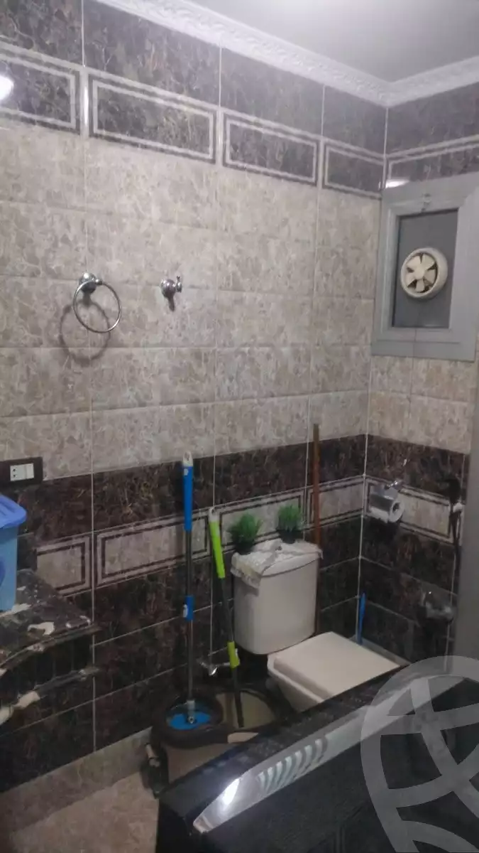 https://aqarmap.com.eg/en/listing/6122326-for-sale-cairo-helwan-helwan-el-sharkeya-ryad-pasha-st