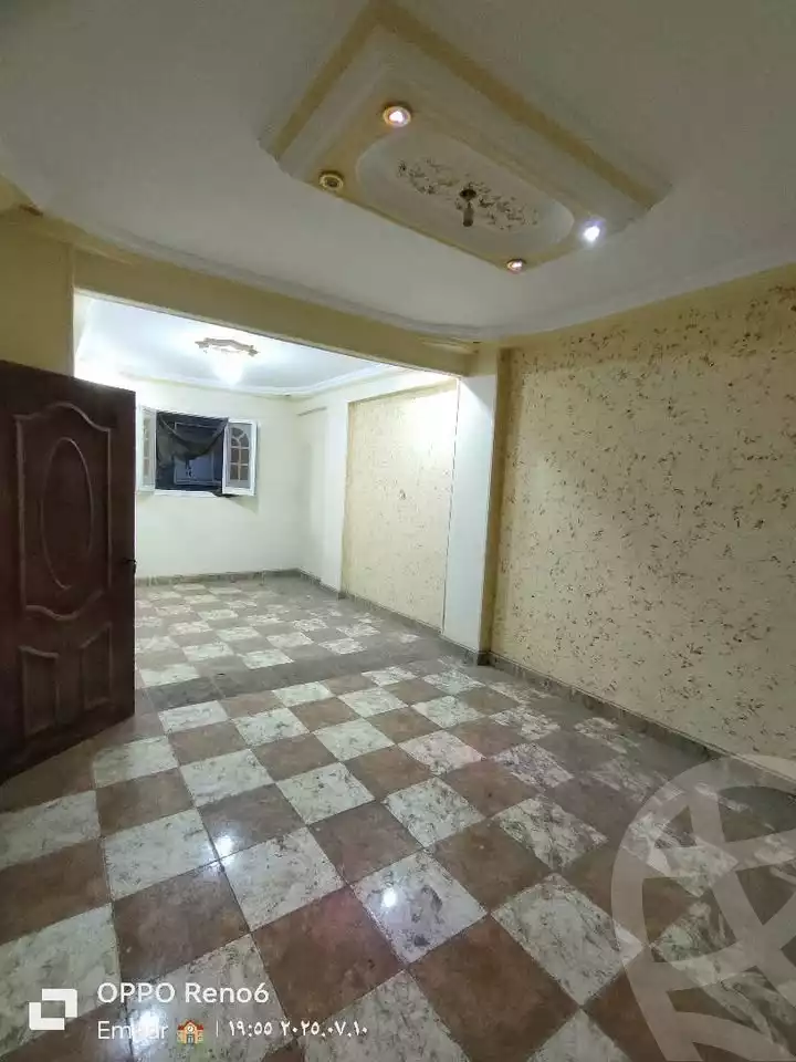 https://aqarmap.com.eg/en/listing/6122954-for-sale-qalyubia-shubra-el-khaima-om-bayoumi
