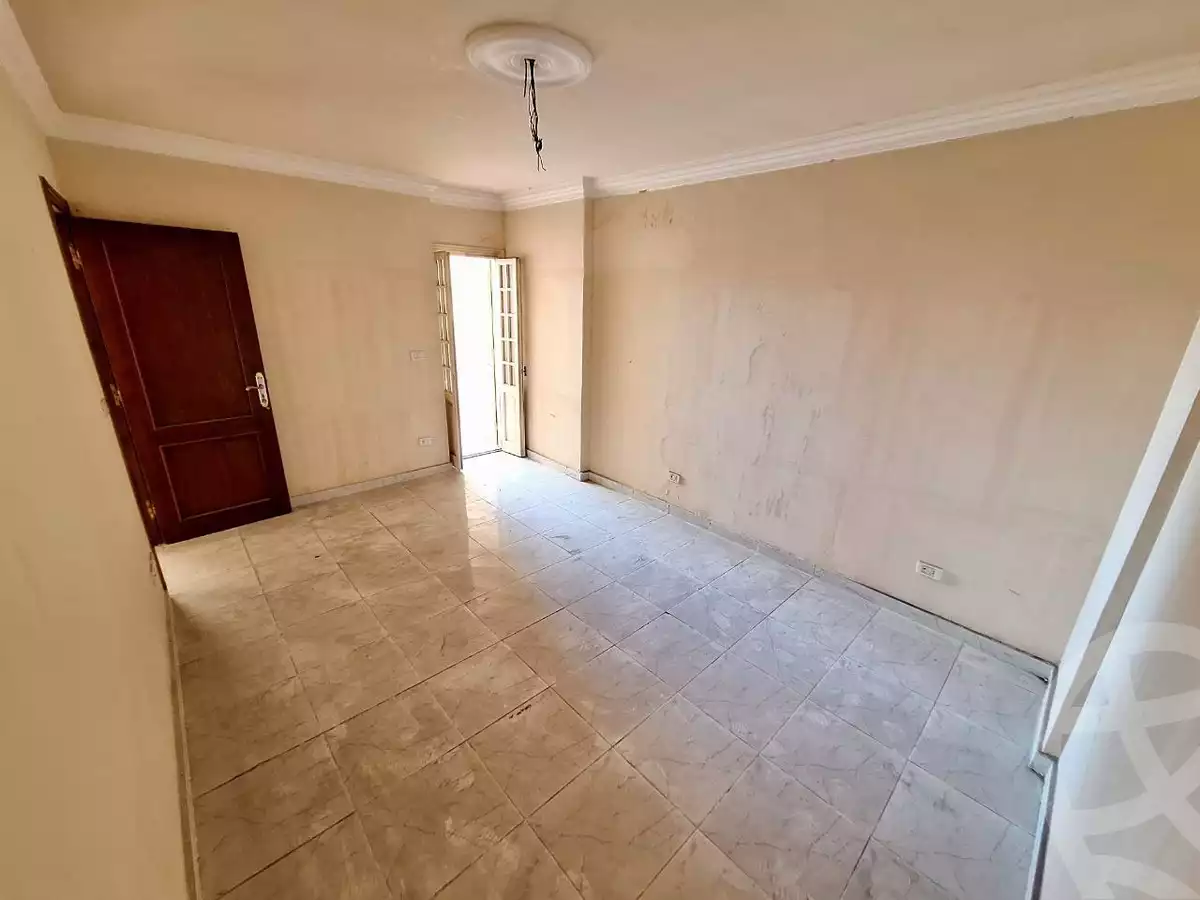 https://aqarmap.com.eg/en/listing/6124419-for-sale-alexandria-moharram-bey-tryq-qn-lswys