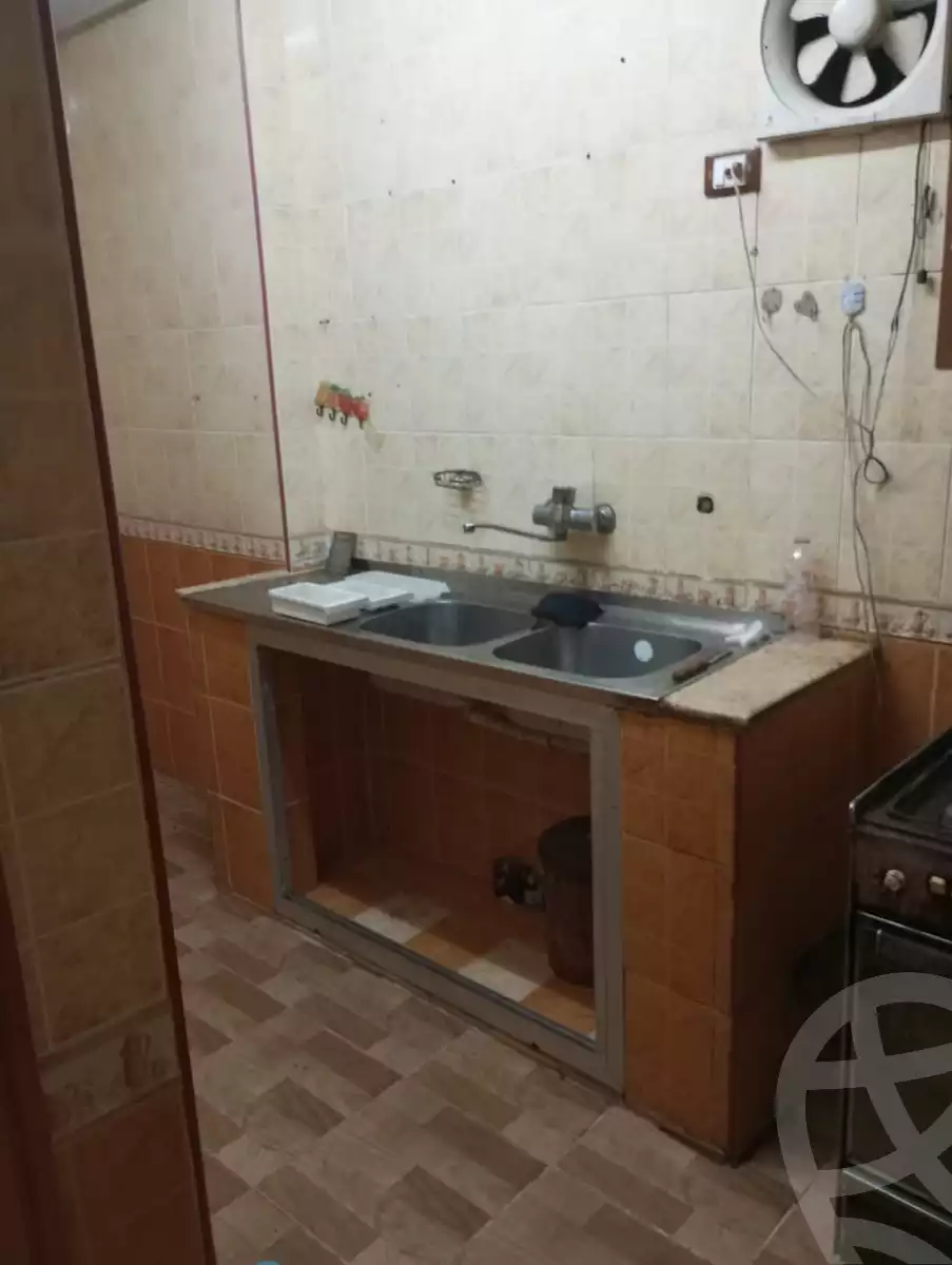 https://aqarmap.com.eg/en/listing/6125999-for-rent-cairo-ain-shams-ain-shams-el-sharkia-ahmed-ismail-st