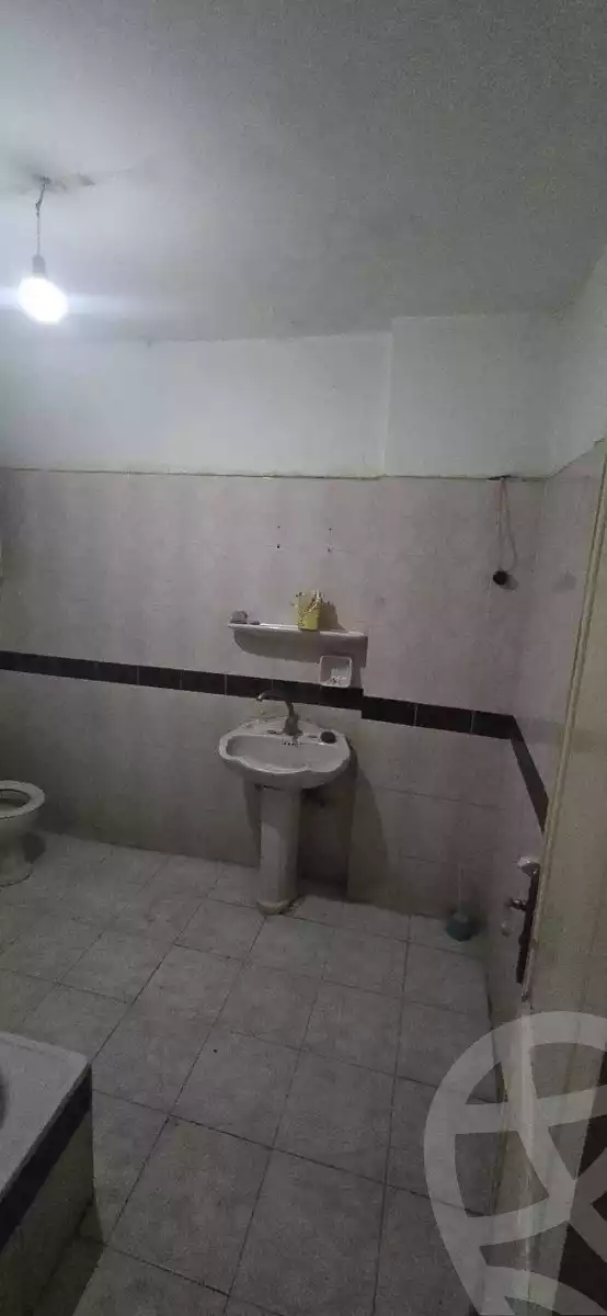 https://aqarmap.com.eg/ar/listing/6127362-for-sale-cairo-faisal-kafr-tohormos-kafr-tohormos-rd