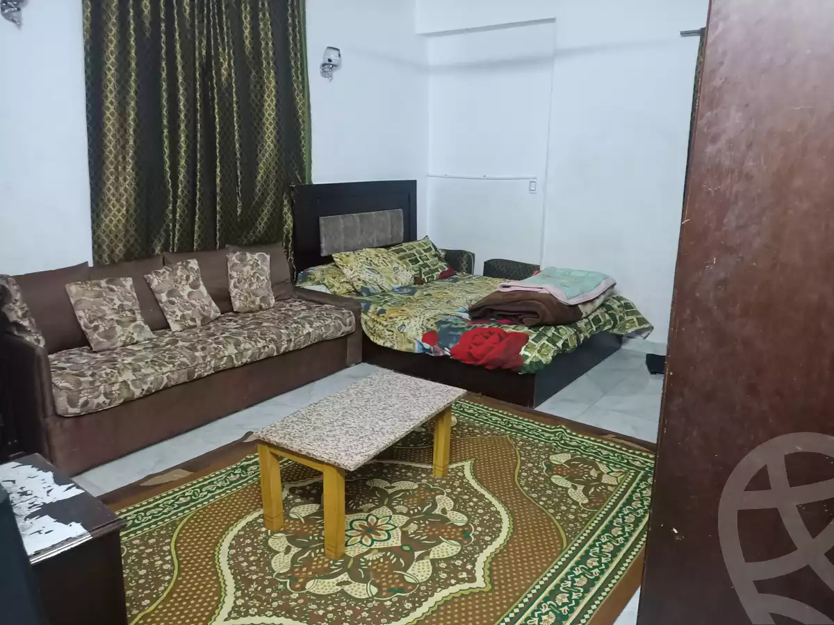 https://aqarmap.com.eg/en/listing/6127834-for-sale-cairo-helwan-hadayek-helwan-el-eshrein-st