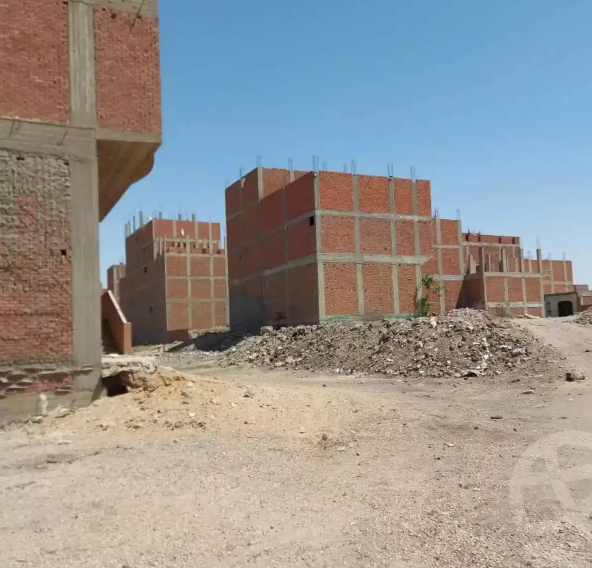 https://aqarmap.com.eg/en/listing/6128661-for-sale-qalyubia-shubra-el-khaima-bahtim-metwally-el-shaarawy-st