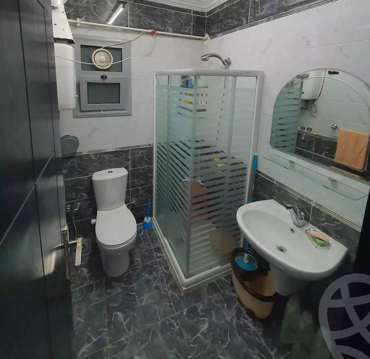 https://aqarmap.com.eg/en/listing/6130715-for-sale-cairo-helwan-el-tayaran-city