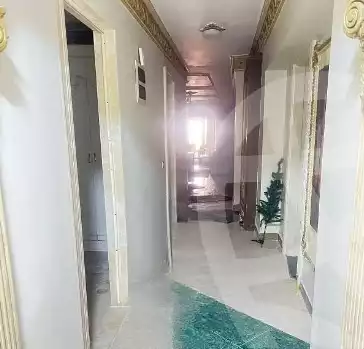 https://aqarmap.com.eg/ar/listing/6131370-for-rent-alexandria-camp-cesar-el-gaish-rd