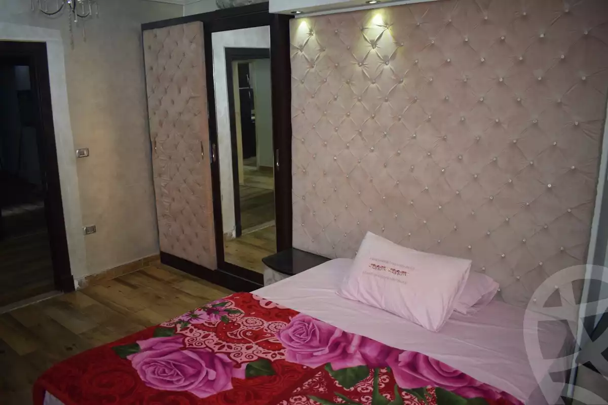 https://aqarmap.com.eg/ar/listing/6131478-for-rent-cairo-manial-abd-el-aziz-al-saud-st