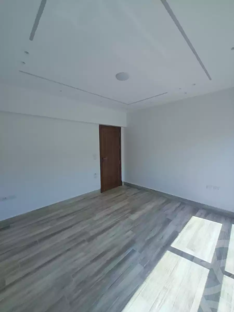 https://aqarmap.com.eg/ar/listing/6132160-for-rent-cairo-el-maadi-compounds-kmbwnd-wn-qtmyh-m-mr-lmrshdy