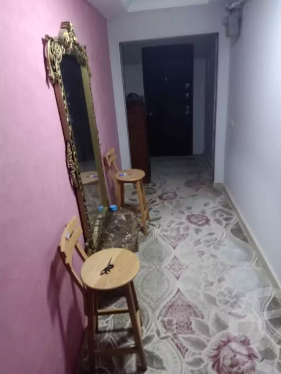 https://aqarmap.com.eg/en/listing/6134493-for-sale-cairo-helwan-hadayek-helwan-nile-corniche-st