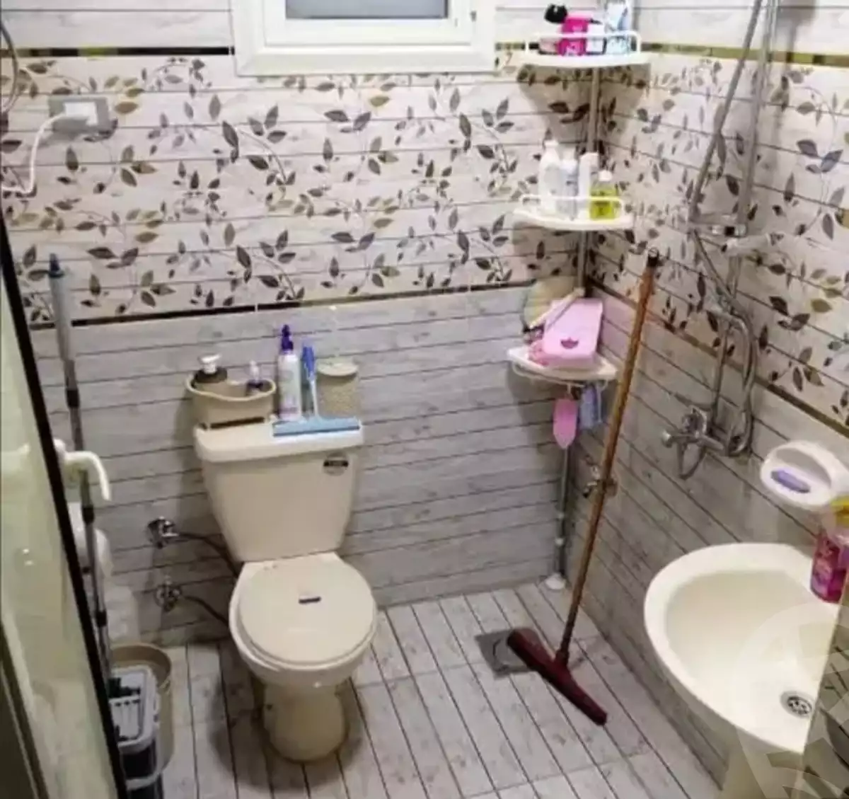 https://aqarmap.com.eg/ar/listing/6134510-for-sale-alexandria-mntq-fr-y-blskndry-el-awayed