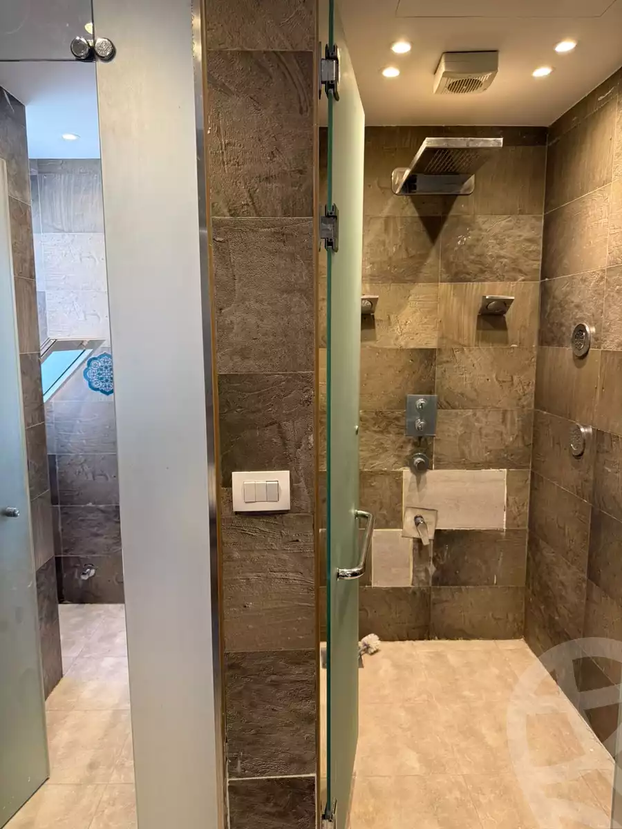 https://aqarmap.com.eg/ar/listing/6134674-for-rent-cairo-el-sheikh-zayed-city-compounds-kmbwnd-ljry-swdyk