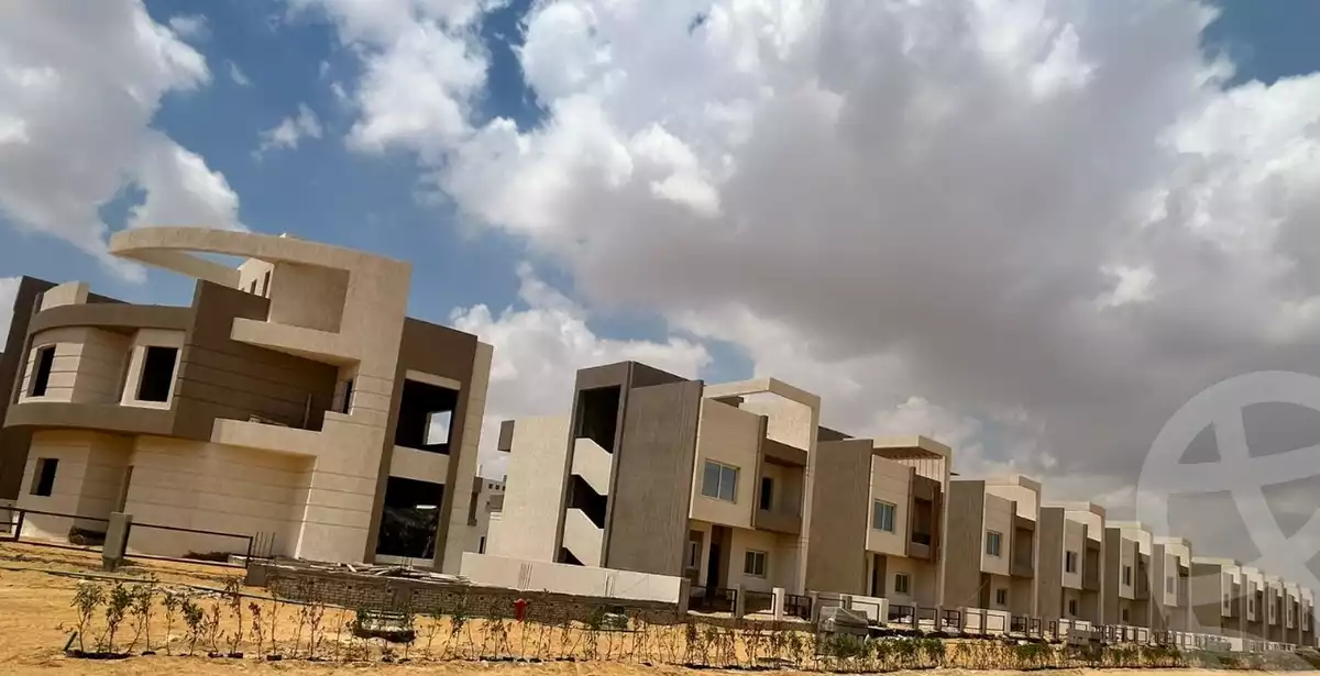 https://aqarmap.com.eg/en/listing/6134980-for-sale-cairo-el-sheikh-zayed-city-lshykh-zyd-ljdyd-montania-gardens-compound-everest-view