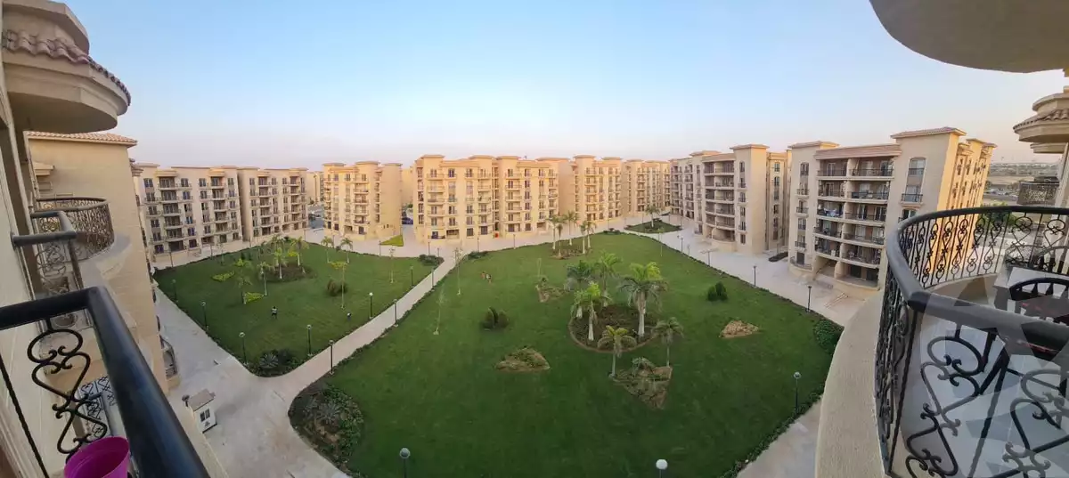 https://aqarmap.com.eg/en/listing/6135525-for-rent-cairo-new-cairo-lrhb-city-phase-1-youssef-el-sebaey-st