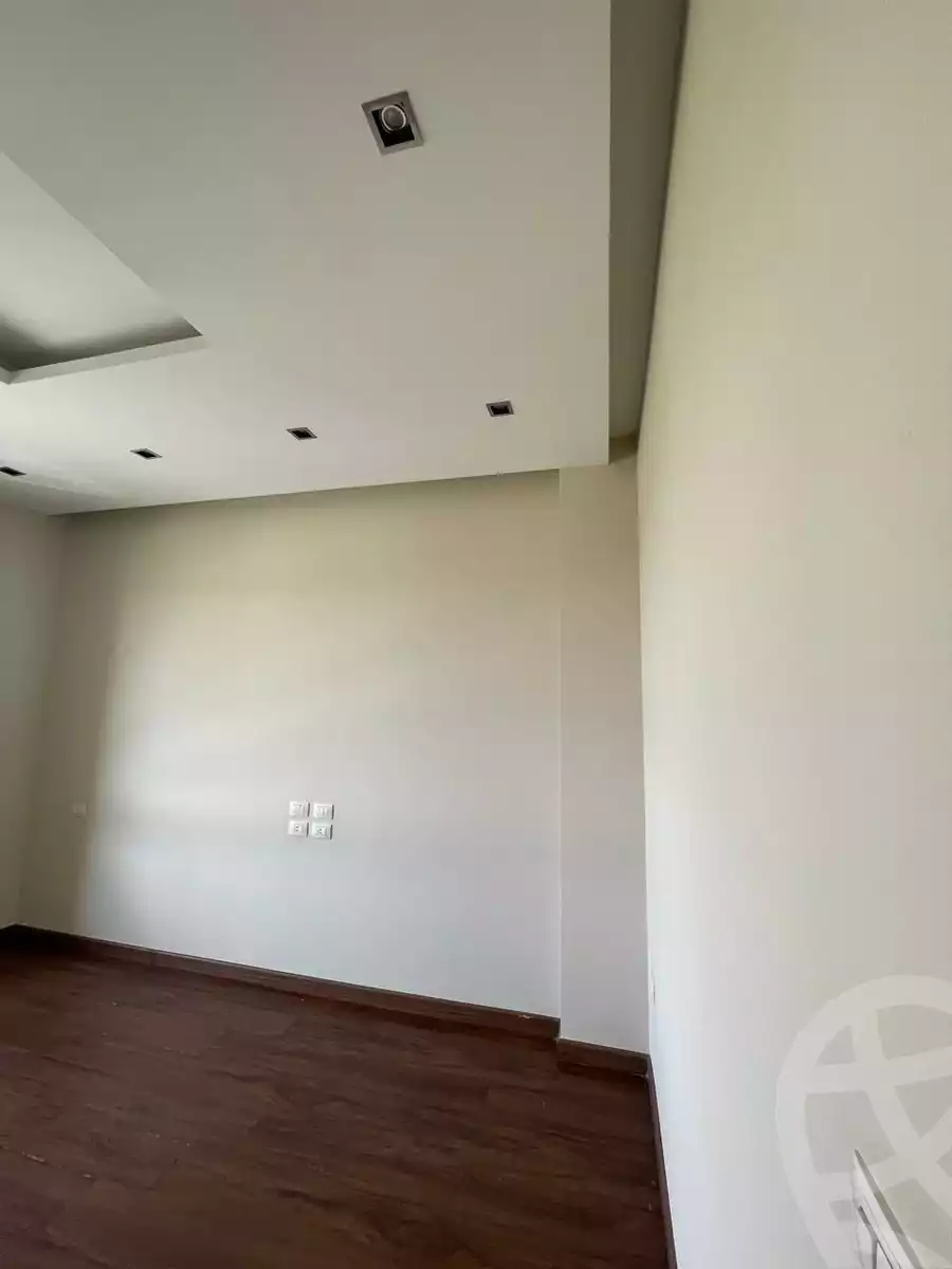 https://aqarmap.com.eg/ar/listing/6135802-for-rent-cairo-new-cairo-compounds-park-view