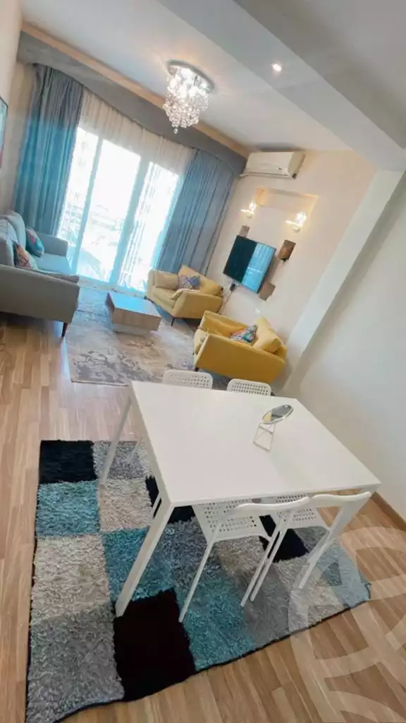 https://aqarmap.com.eg/ar/listing/6135845-for-rent-cairo-el-sheikh-zayed-city-compounds-dh-drys