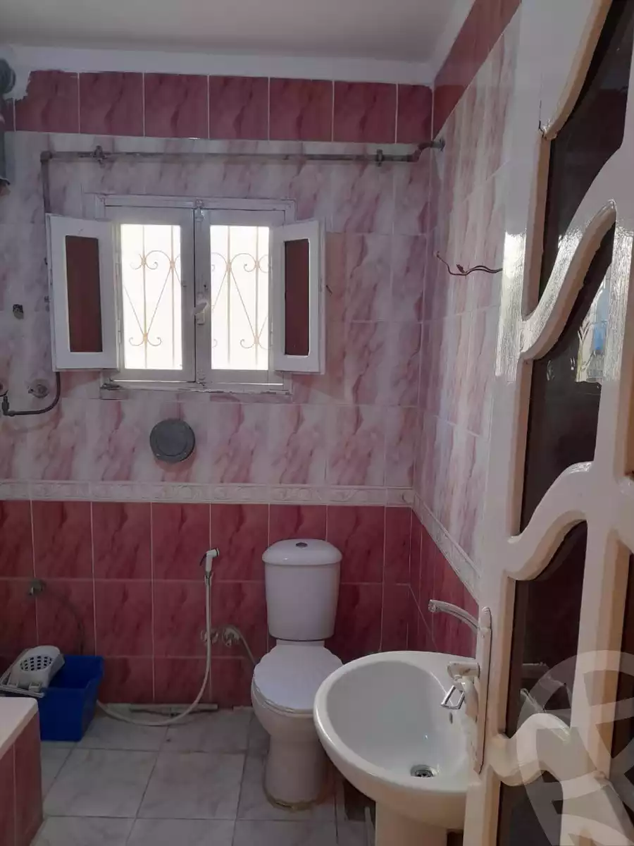 https://aqarmap.com.eg/en/listing/6135826-for-sale-cairo-6th-of-october-el-ahyaa-neighborhood-3rd-al-hay-al-thalith-st