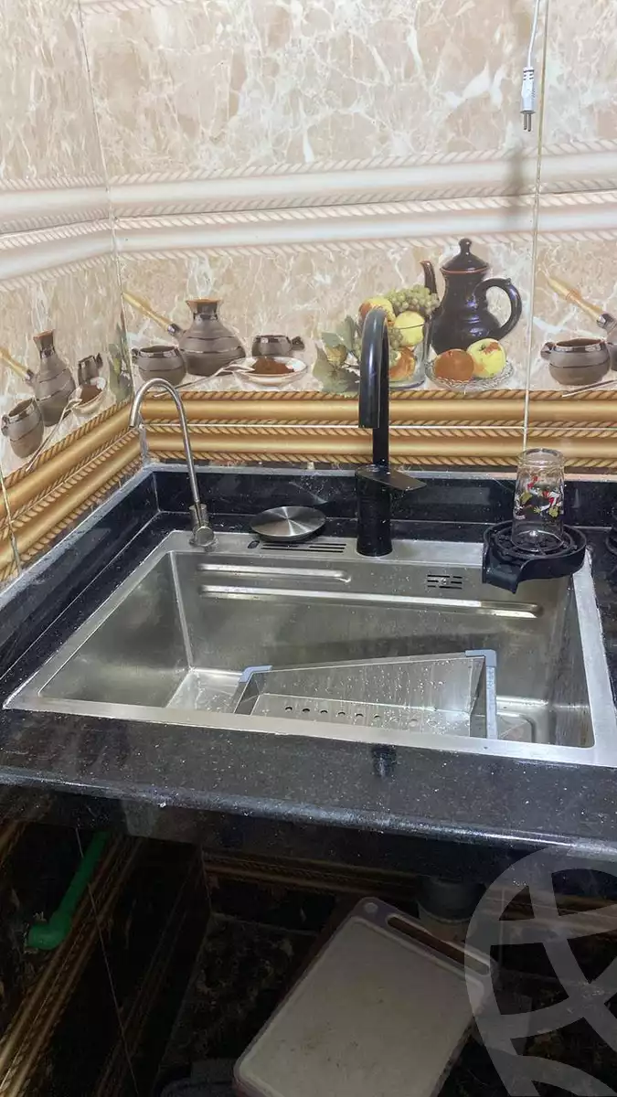 https://aqarmap.com.eg/ar/listing/6137522-for-sale-alexandria-bahray-el-anfoshy-ismail-sabry-st