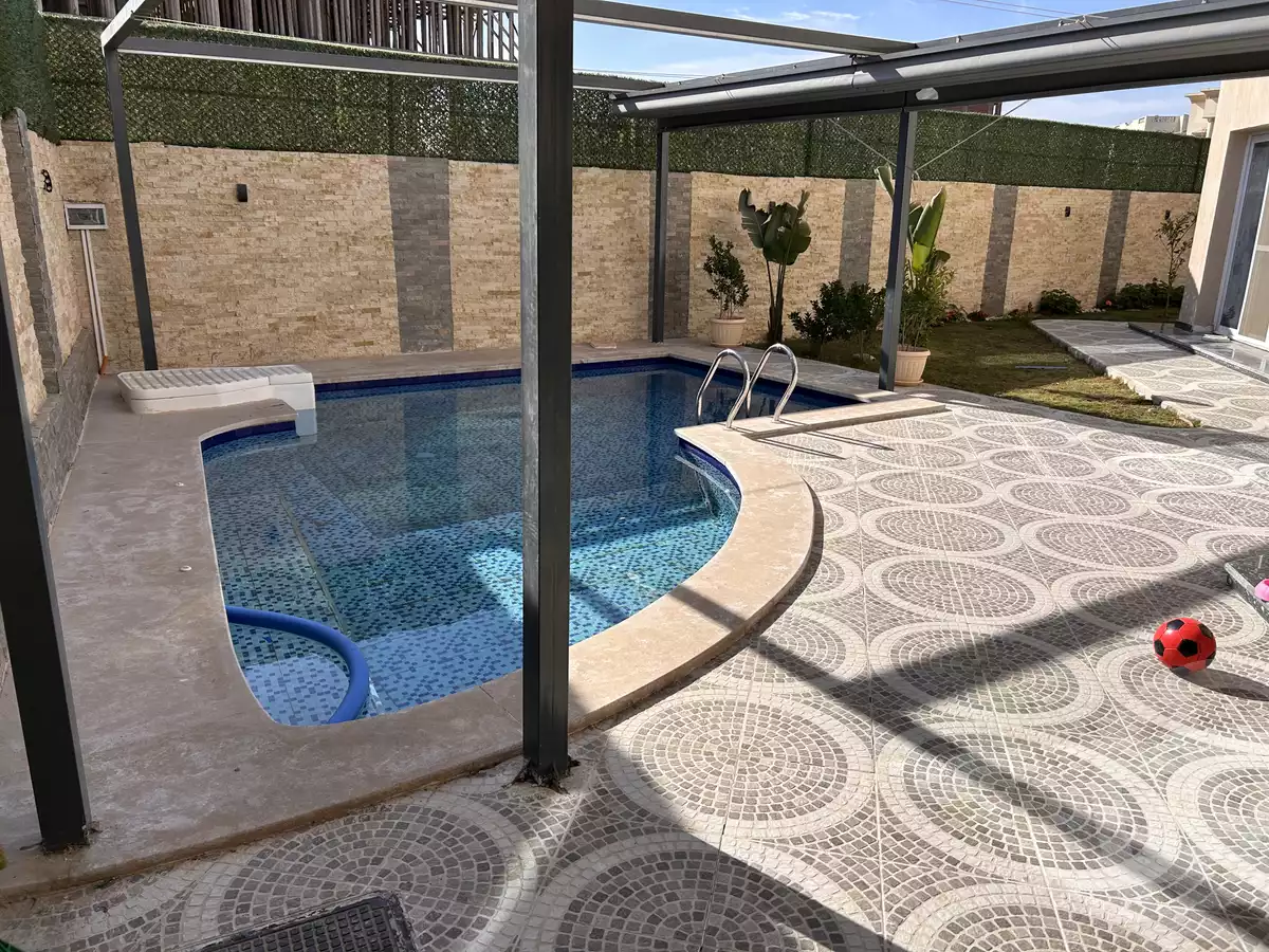 https://aqarmap.com.eg/en/listing/6137650-for-sale-cairo-el-shorouk-compounds-spring-valley