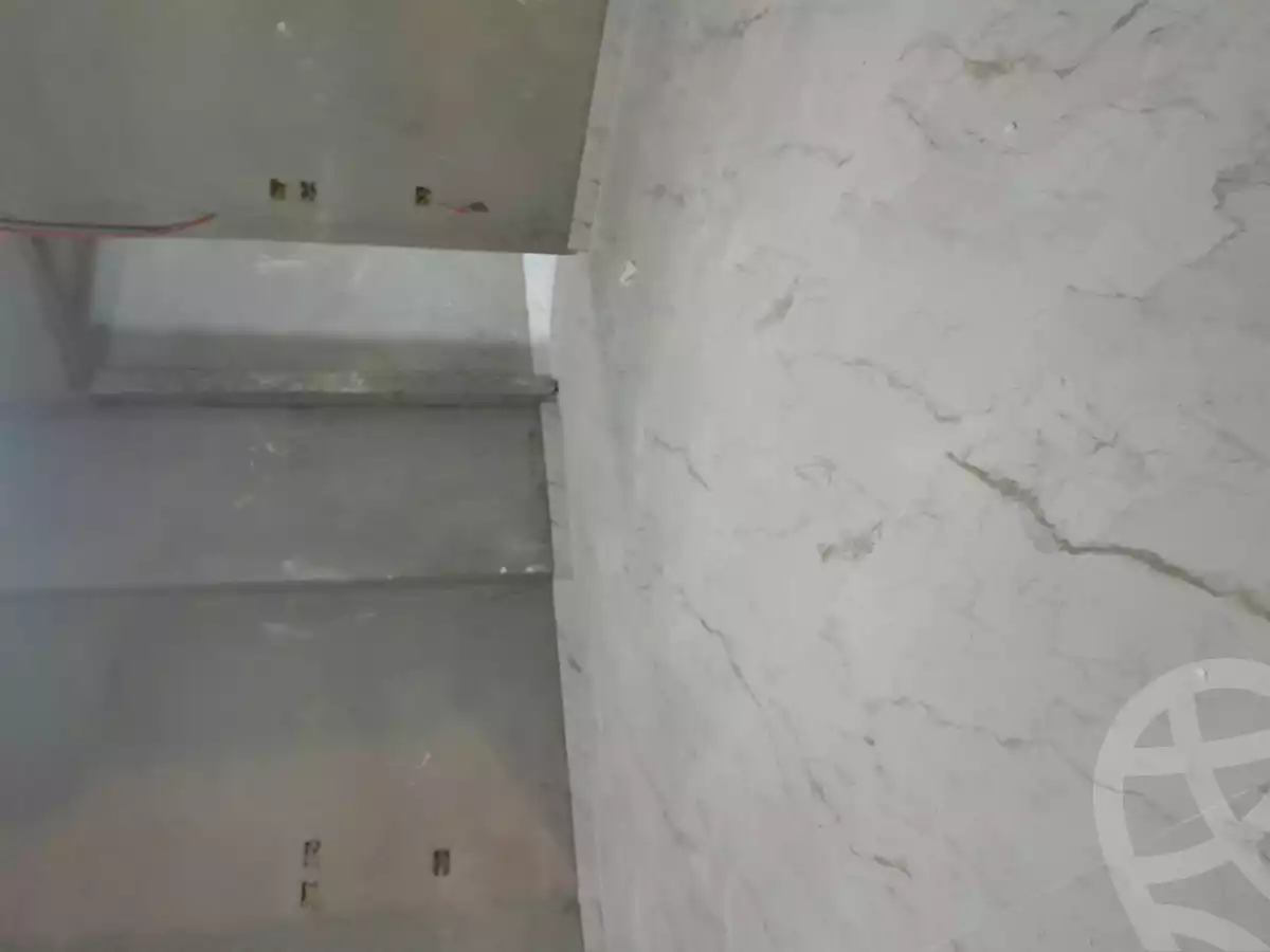 https://aqarmap.com.eg/en/listing/6138078-for-sale-cairo-helwan-hadayek-helwan-nile-corniche-st