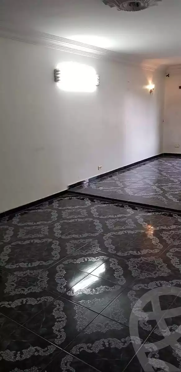https://aqarmap.com.eg/en/listing/6138189-for-sale-cairo-helwan-helwan-el-sharkeya-saleh-sobhy-st