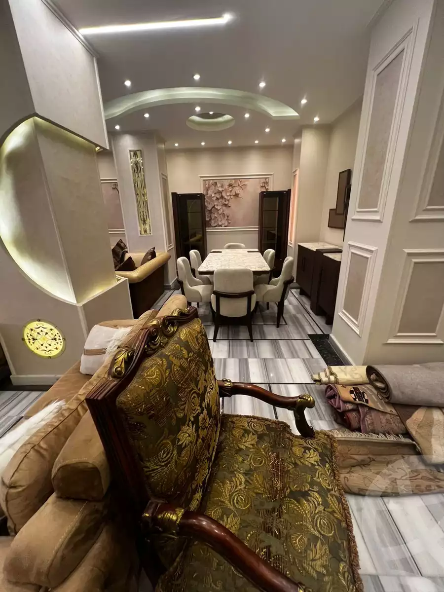 https://aqarmap.com.eg/en/listing/6138352-for-sale-alexandria-sporting-el-geish-road