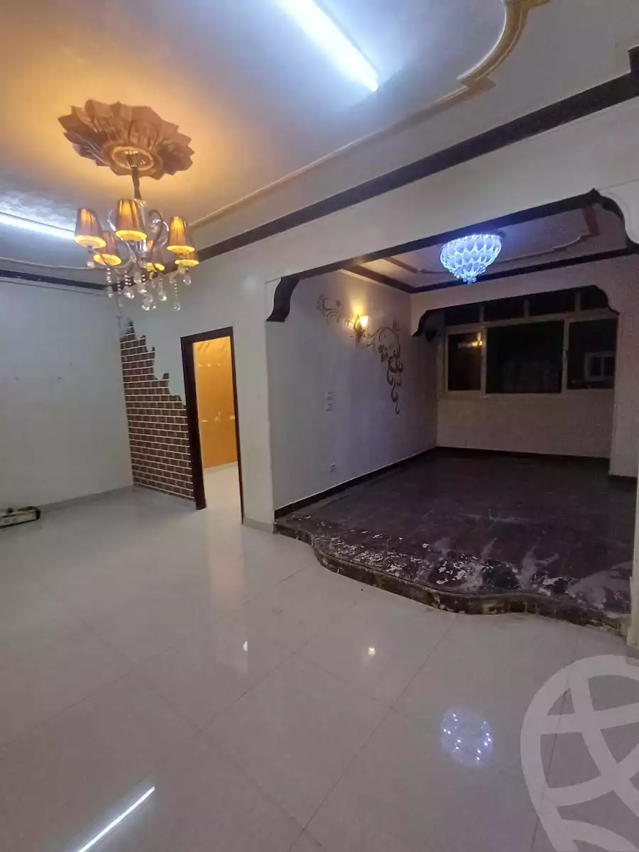 https://aqarmap.com.eg/en/listing/6139780-for-sale-qalyubia-shubra-el-khaima-el-shareaa-el-gadid-st