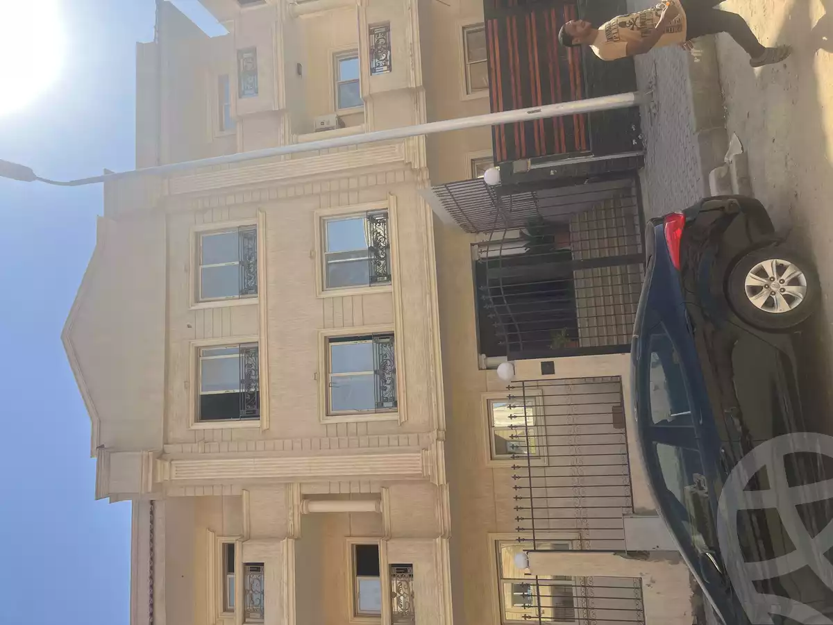 https://aqarmap.com.eg/en/listing/6140124-for-sale-cairo-new-cairo-el-kornfol-el-kornfol-1