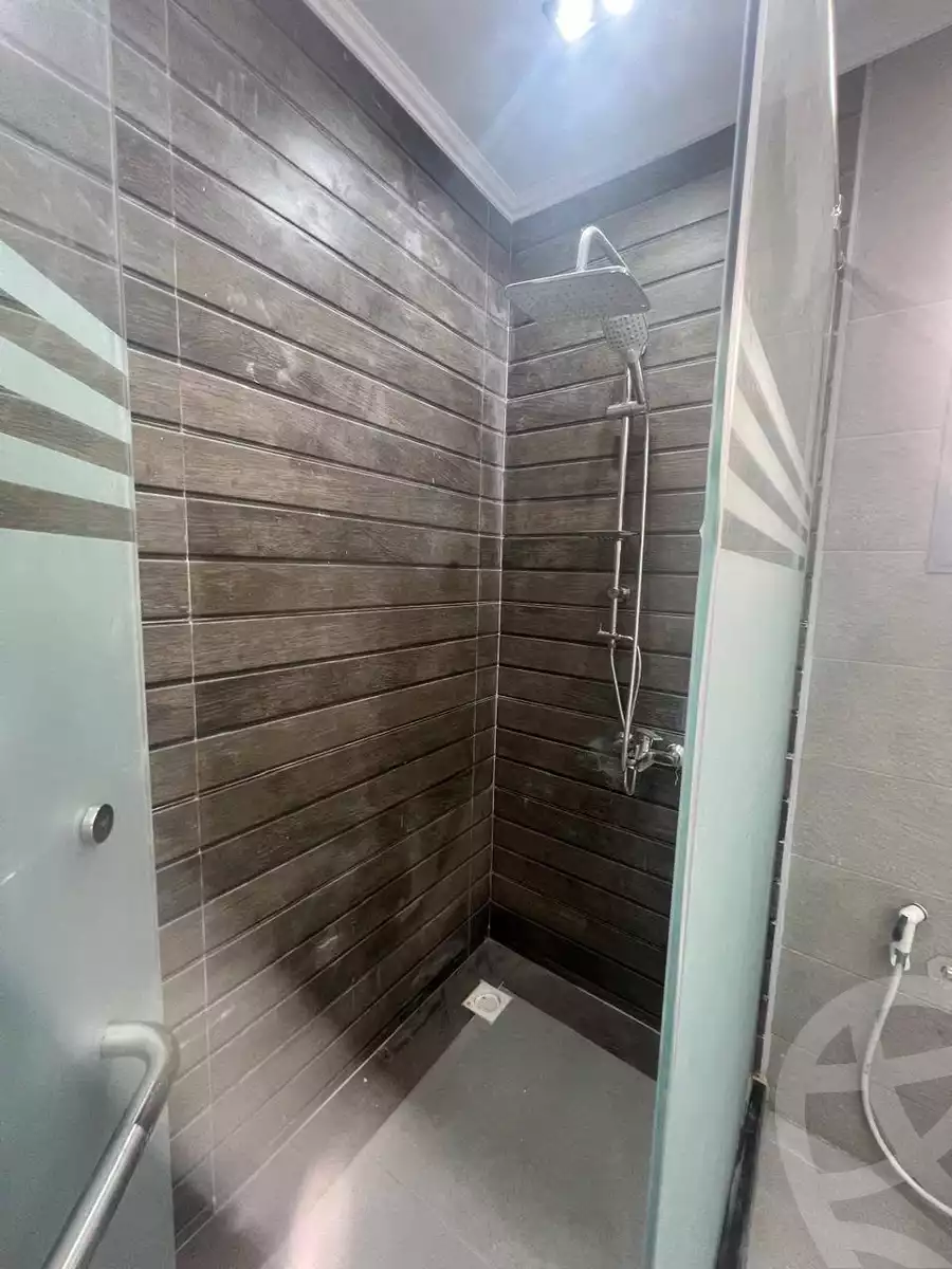 https://aqarmap.com.eg/ar/listing/6140380-for-sale-cairo-helwan-helwan-el-sharkeya-abd-el-rahman-pasha-st