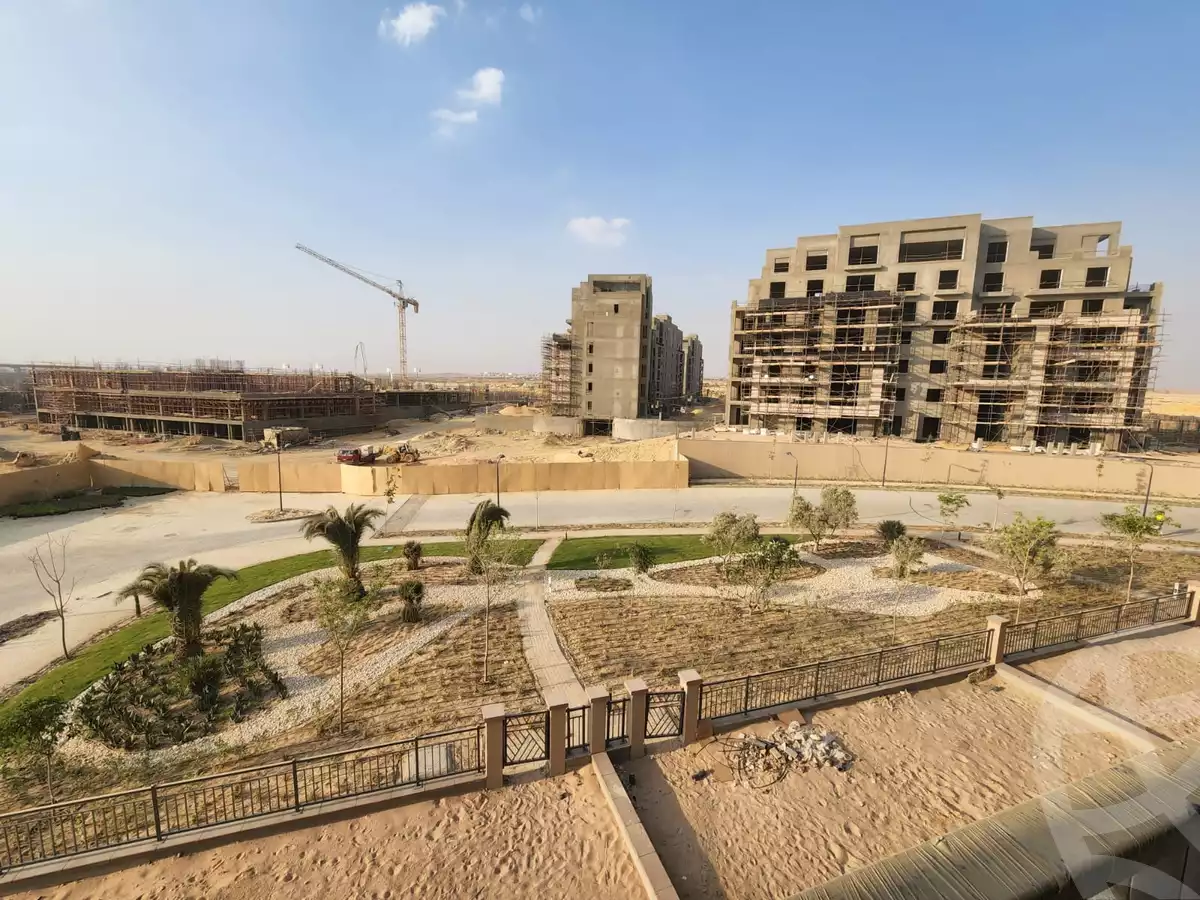 https://aqarmap.com.eg/ar/listing/6140580-for-sale-cairo-new-cairo-compounds-district-5-club-residence-apartments-district-5