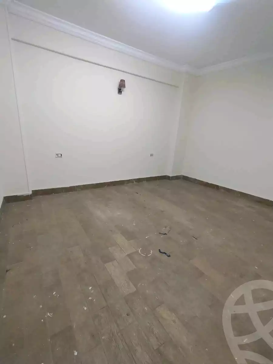 https://aqarmap.com.eg/en/listing/6141842-for-sale-qalyubia-shubra-el-khaima-el-shareaa-el-gadid-st