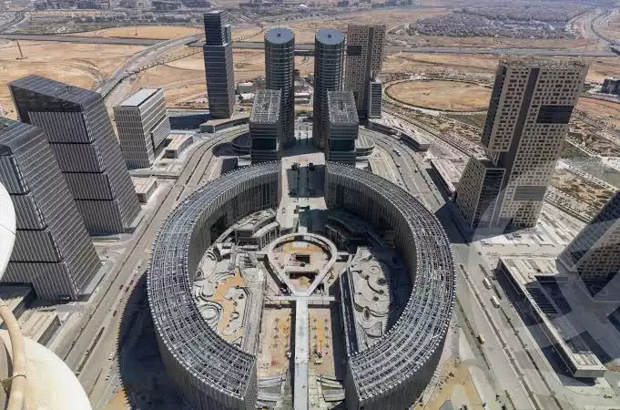 https://aqarmap.com.eg/en/listing/6137162-for-sale-cairo-new-administrative-capital-r4-pyramids-city-plaza-pyramids