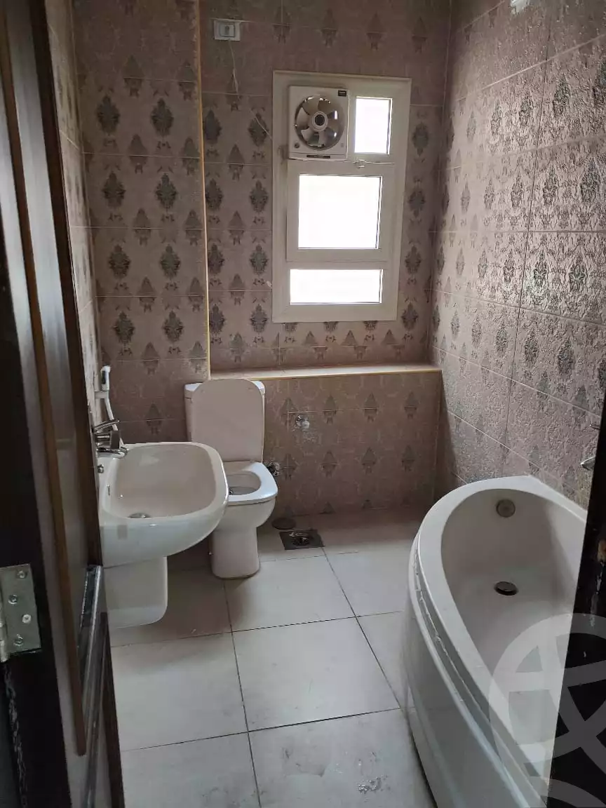 https://aqarmap.com.eg/en/listing/6142783-for-rent-cairo-new-cairo-compounds-palma-residence