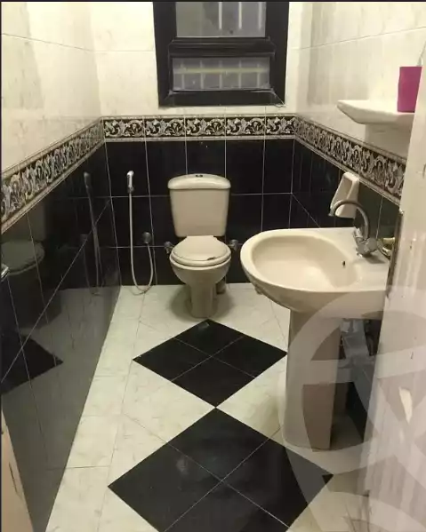https://aqarmap.com.eg/en/listing/6142856-for-sale-sharqia-zagazig-zagazig-city-tolba-awaida-st