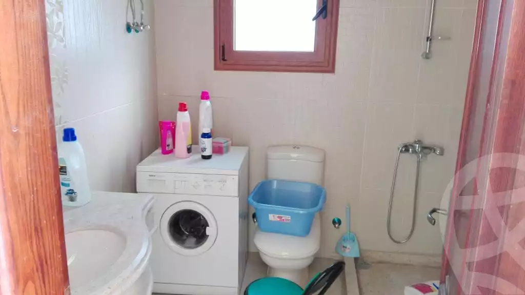 https://aqarmap.com.eg/en/listing/6143454-for-sale-cairo-el-sheikh-zayed-city-compounds-el-yasmeen-compound