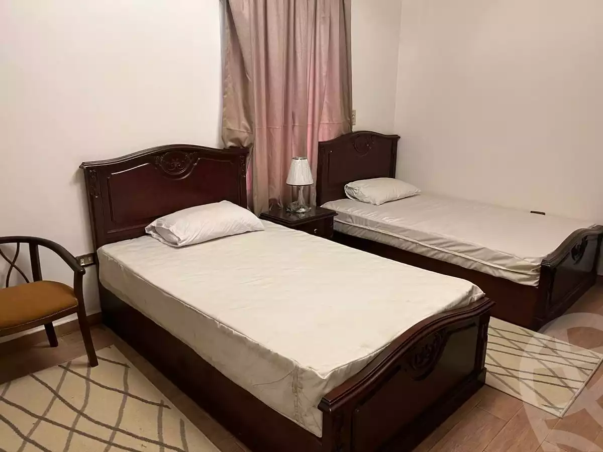 https://aqarmap.com.eg/ar/listing/6143498-for-sale-cairo-el-sheikh-zayed-city-compounds-hadayek-el-mohandiseen