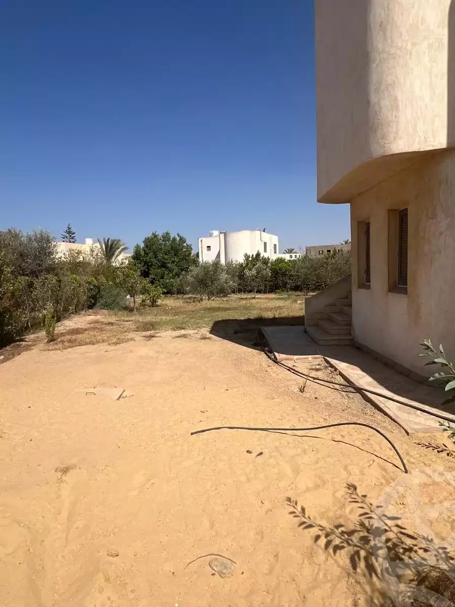https://aqarmap.com.eg/ar/listing/6143557-for-sale-cairo-el-sheikh-zayed-city-alex-cairo-desert-road-mdyn-sfnks-ljdyd-sandorini