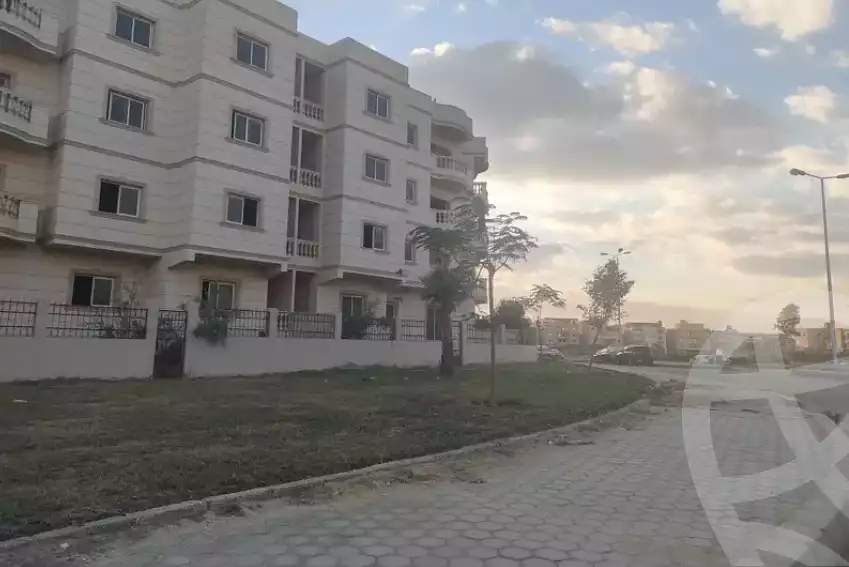 https://aqarmap.com.eg/ar/listing/6143587-for-sale-cairo-el-shorouk-lmntq-lsds-neighbourhood-1