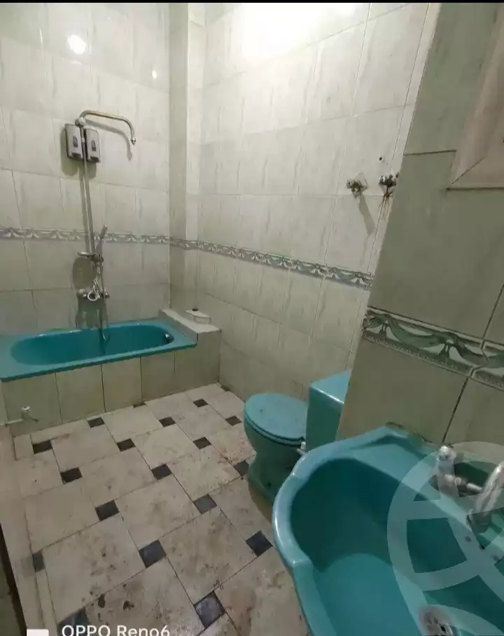 https://aqarmap.com.eg/en/listing/6143876-for-sale-qalyubia-shubra-el-khaima-om-bayoumi