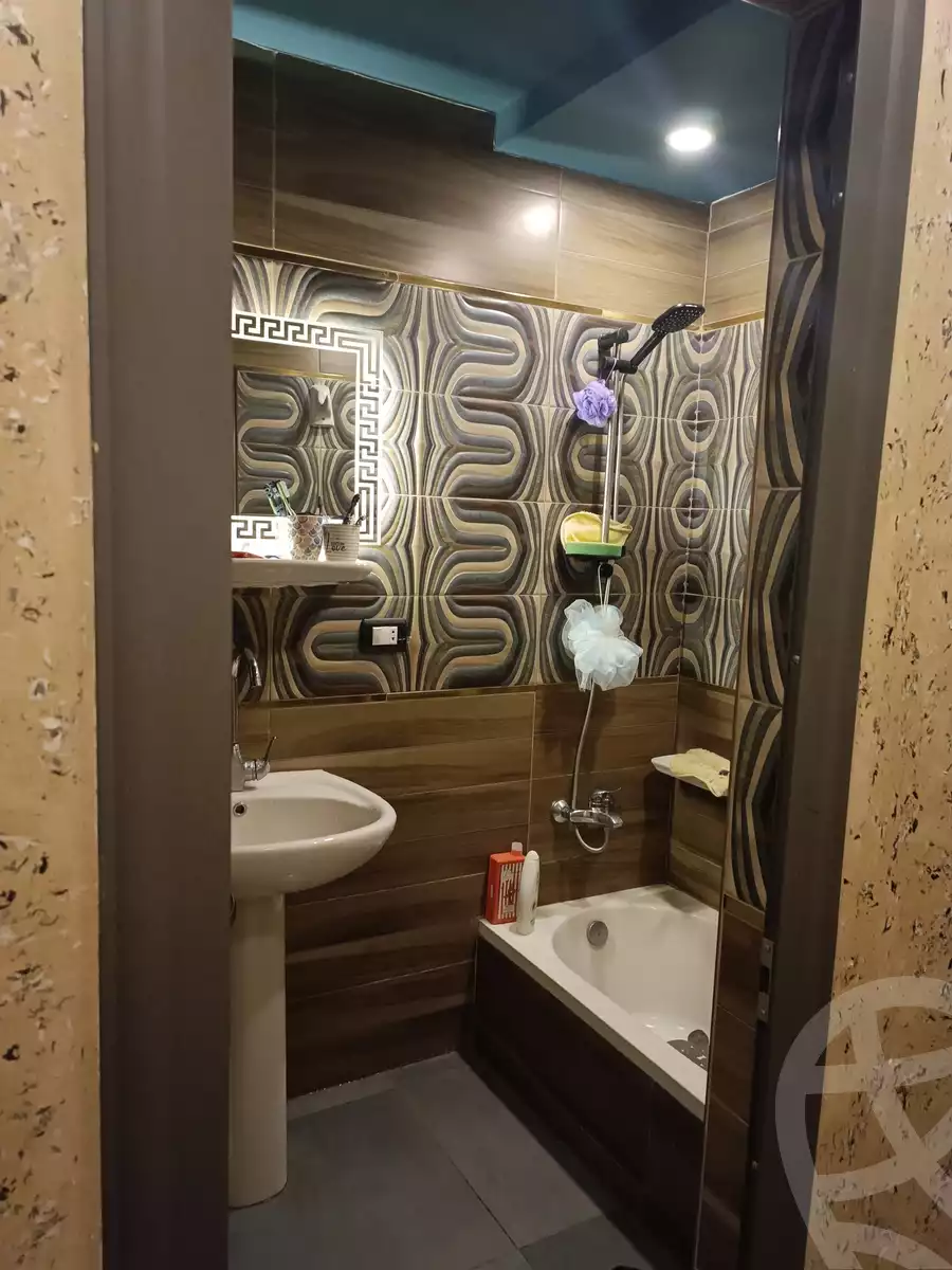 https://aqarmap.com.eg/en/listing/6144384-for-sale-alexandria-moharram-bey