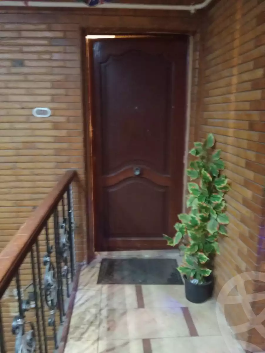 https://aqarmap.com.eg/en/listing/6144414-for-sale-alexandria-el-asafra-al-molazem-basiowni-st