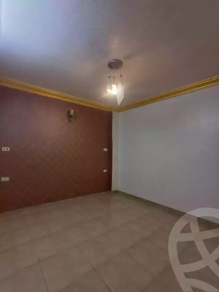 https://aqarmap.com.eg/en/listing/6145609-for-sale-qalyubia-shubra-el-khaima-el-shareaa-el-gadid-st