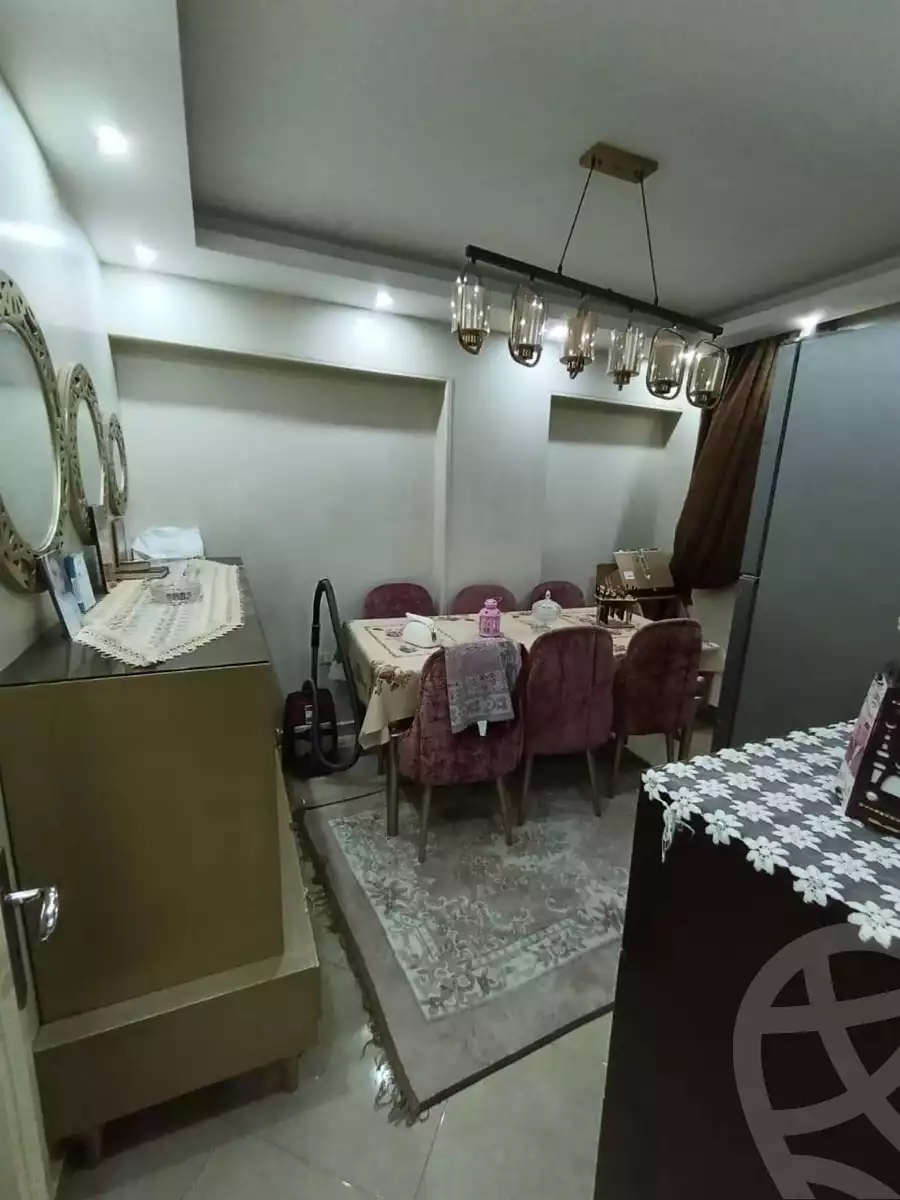 https://aqarmap.com.eg/en/listing/6146381-for-sale-cairo-helwan-hadayek-helwan-el-nasr-st