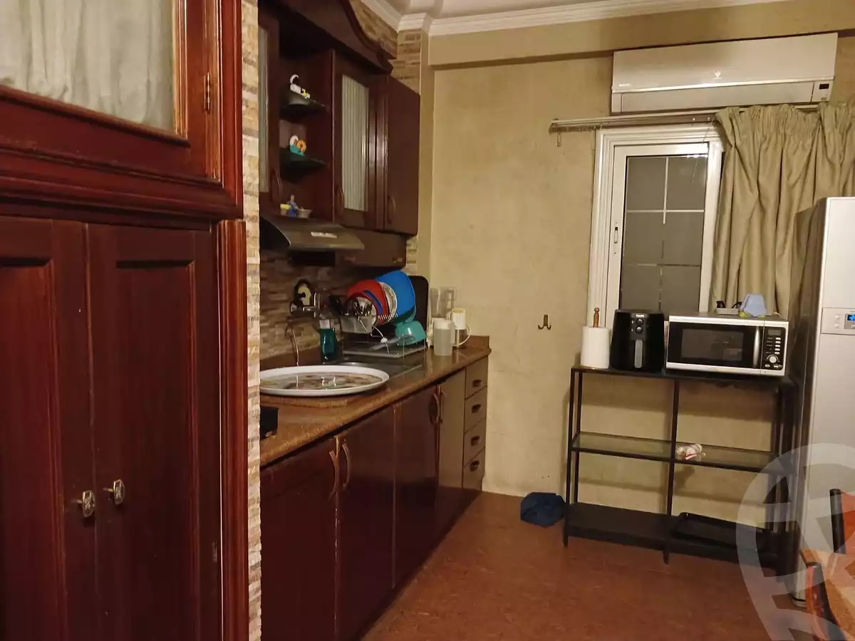 https://aqarmap.com.eg/en/listing/6146804-for-sale-cairo-new-cairo-first-settlement-mhwr-mstfy-kml