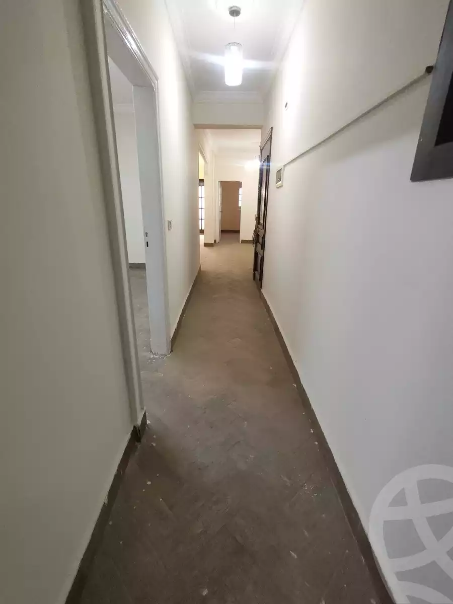 https://aqarmap.com.eg/ar/listing/6149425-for-sale-qalyubia-shubra-el-khaima-el-shareaa-el-gadid-st
